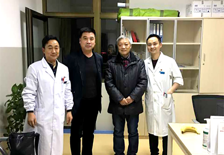 菲彩国际集团_再生医疗专家到访宜昌枝江市人民医院指导再生医疗手艺临床运用