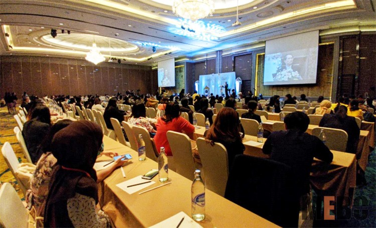 菲彩国际集团_第三届东盟创面峰会暨第五届泰国烧伤创疡修复协会年会顺遂召开