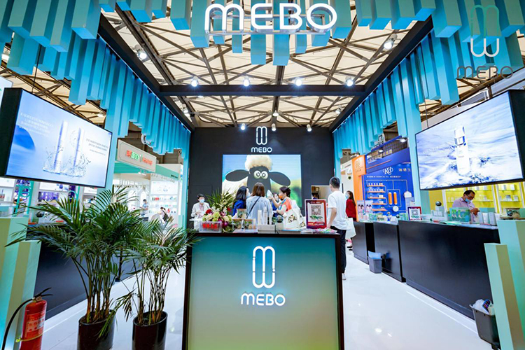 菲彩国际集团_菲彩国际亮相第26届上海?CBE中国美容展览会精彩集锦