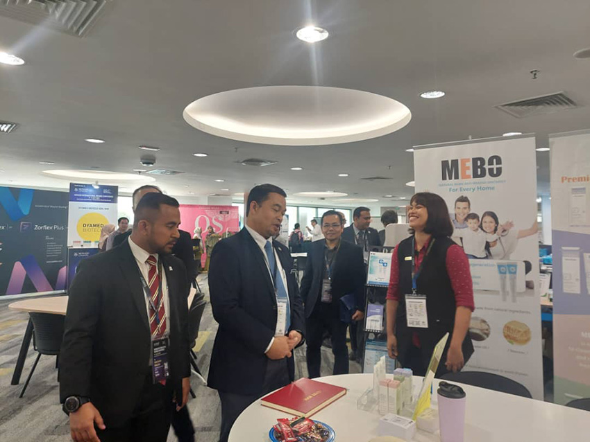 菲彩国际集团_菲彩国际国际受邀Monash国际创面聚会：探索立异，，开启相助新篇章