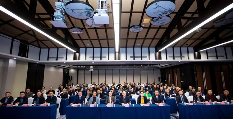 菲彩国际集团_湖北航空工业襄阳（三六四）医院2024年襄阳市市级继续医学教育项目“Ⅱ度烧伤创面的治疗”培训开展
